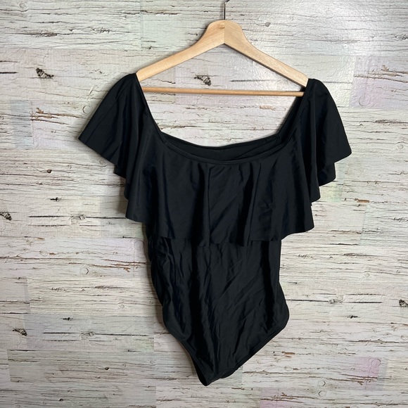 Pink blush maternity swim black size large ruffle - Picture 10 of 10